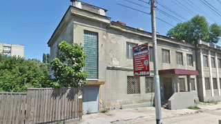 В центре Саратова скрытно продают областную недвижимость