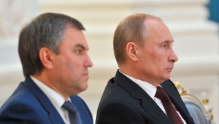 Президент Путин поручил Володину подправить закон об иностранных агентах