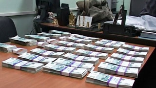 Чиновница районной администрации попалась на взятке 1,3 млн. рублей