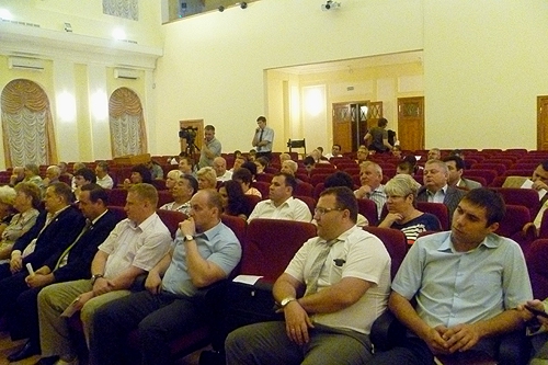 ОПа единогласно выбрала Ландо председателем