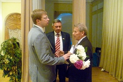 ОПа единогласно выбрала Ландо председателем