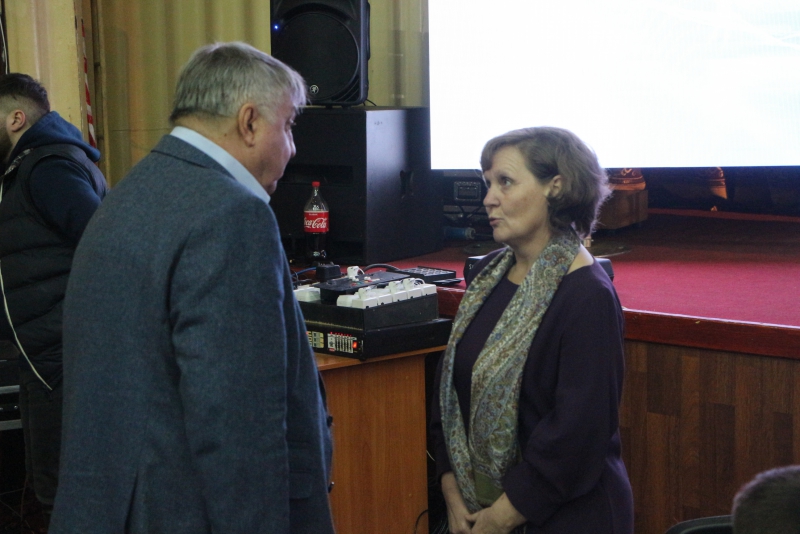 Вячеслав Володин напомнил Алексею Щербакову о набранных правительством кредитах