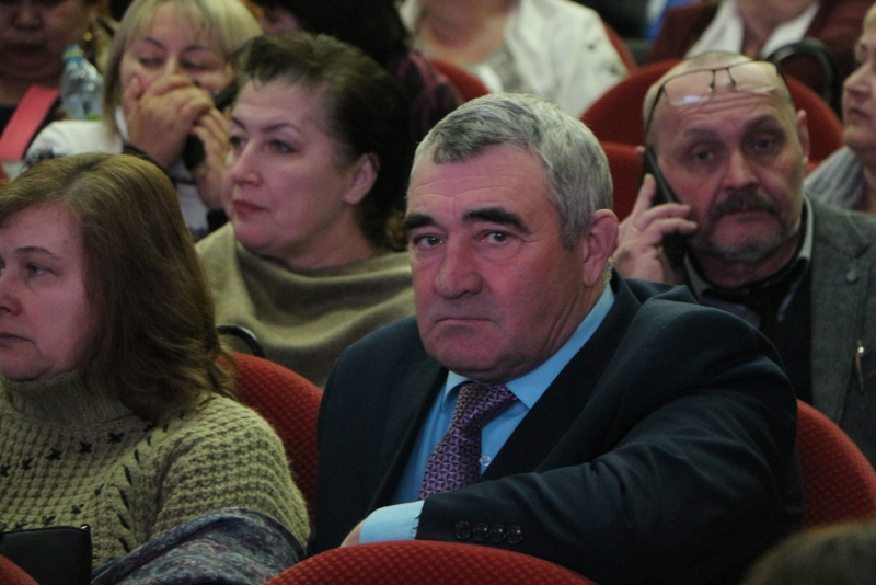 Вячеслав Володин напомнил Алексею Щербакову о набранных правительством кредитах