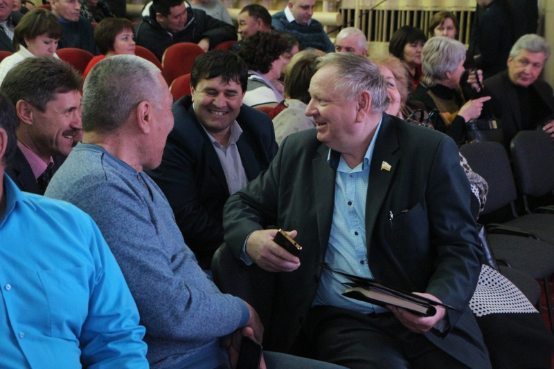 Вячеслав Володин напомнил Алексею Щербакову о набранных правительством кредитах