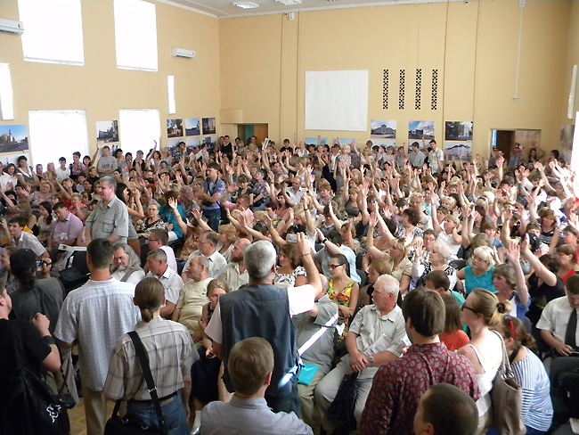 Журбин: идея сократить Саратов до Театральной площади тоже принята на слушаниях