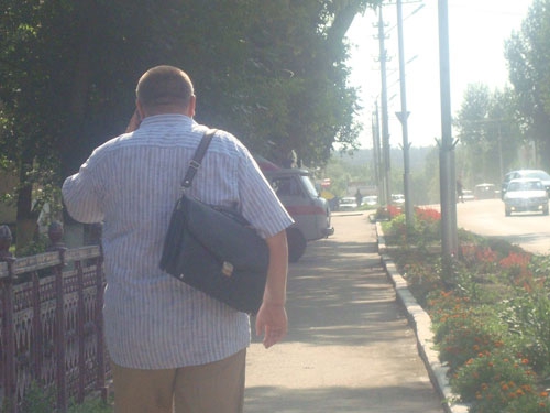 Участник голодовки у здания Петровской администрации упал в обморок