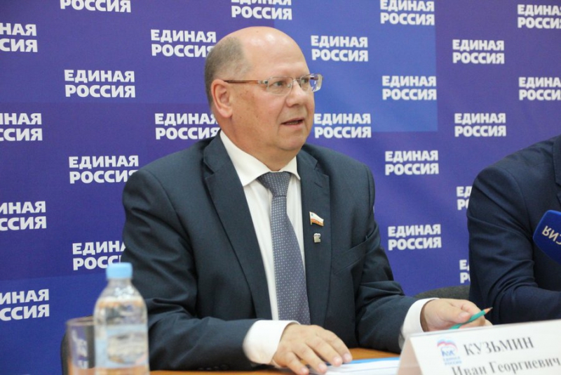 На праймериз ЕР победили Примаков, Морозов и Савельев