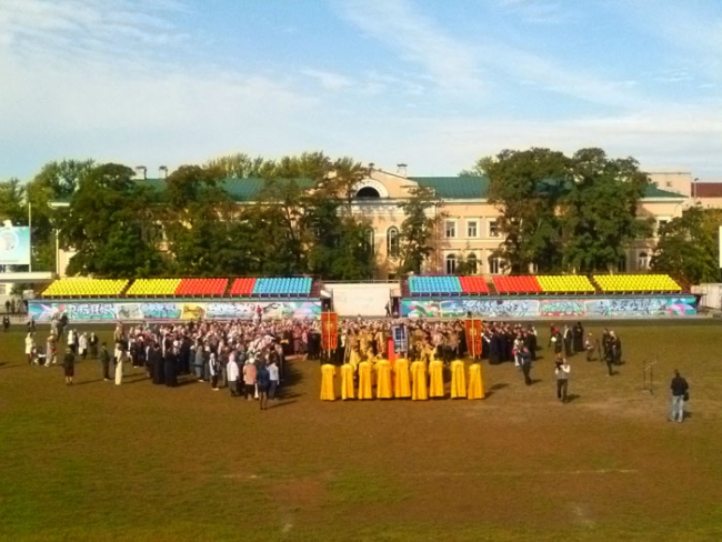 Митрополит Лонгин объяснил постройку «Динамо» «помрачением Родины»