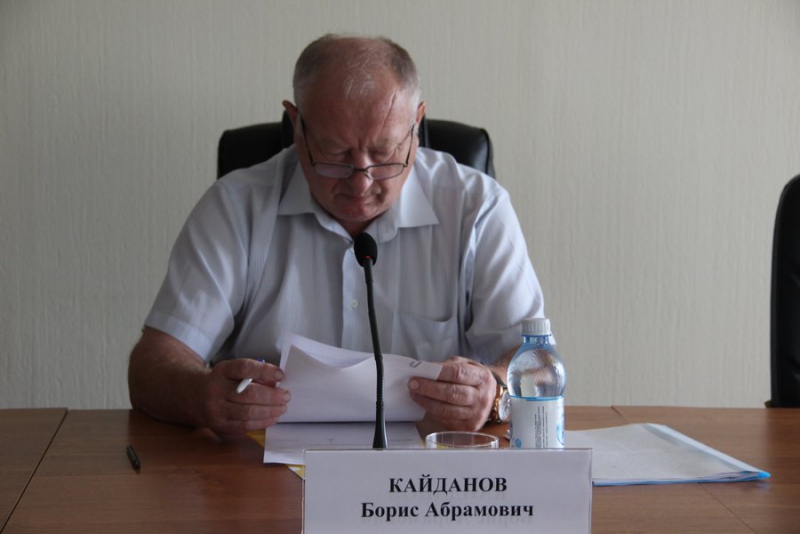 Директор «Дорожного контроля» озвучил претензии к ремонту дорог на Кумысной поляне и Степана Разина