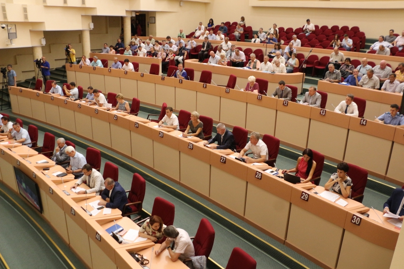 Саратовские депутаты намерены обсудить методику новых нормативов на вывоз ТКО