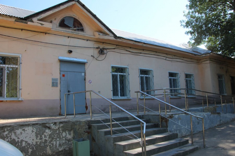 Дом для переселенцев из бараков сдадут в следующем году