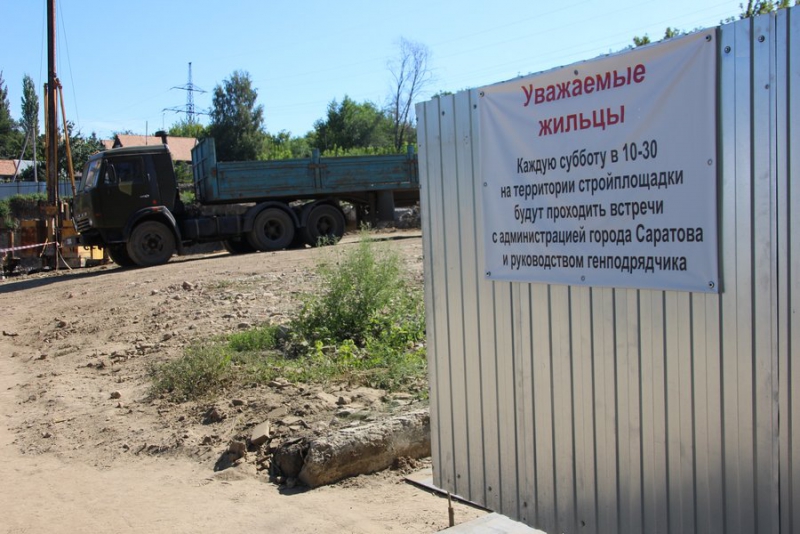 Дом для переселенцев из бараков сдадут в следующем году