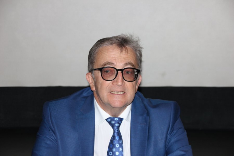 Немецкие туристы ждут, когда в саратовских селах восстановят кирхи