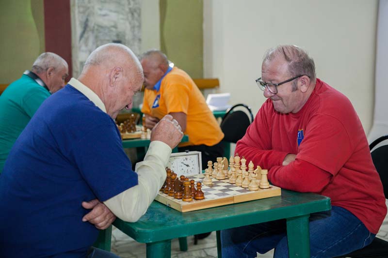 В Татищеве определились чемпионы по шахматам и шашкам среди пенсионеров