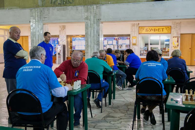 В Татищеве определились чемпионы по шахматам и шашкам среди пенсионеров