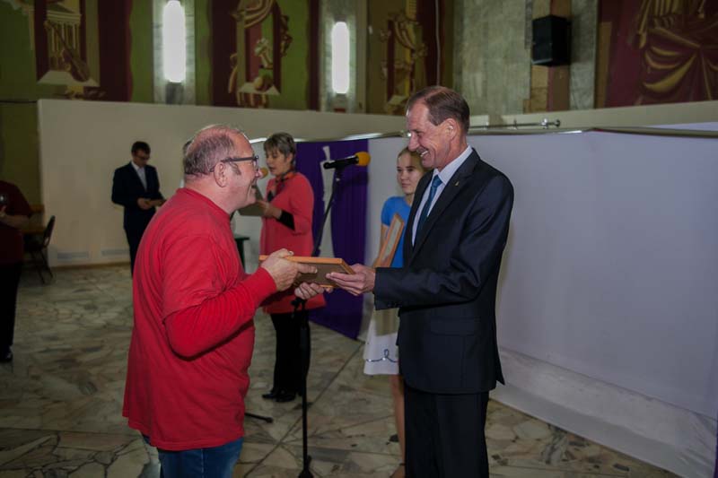 В Татищеве определились чемпионы по шахматам и шашкам среди пенсионеров
