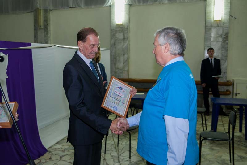 В Татищеве определились чемпионы по шахматам и шашкам среди пенсионеров
