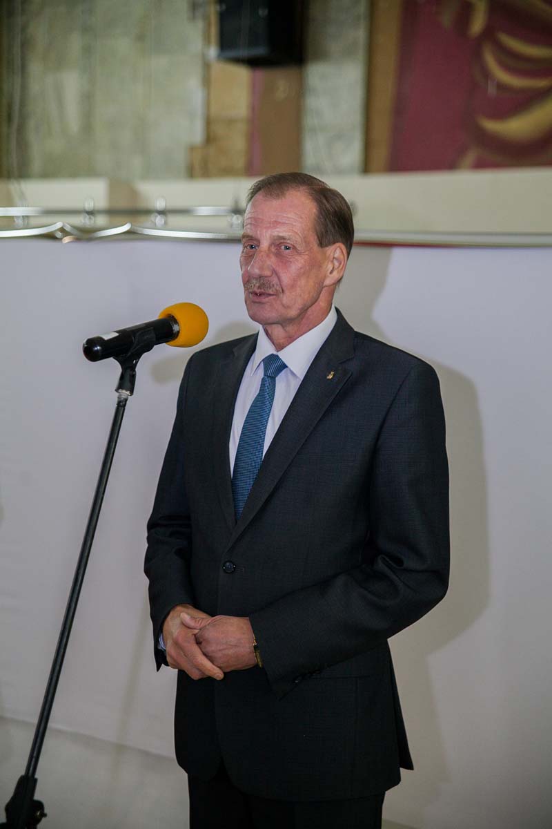 В Татищеве определились чемпионы по шахматам и шашкам среди пенсионеров