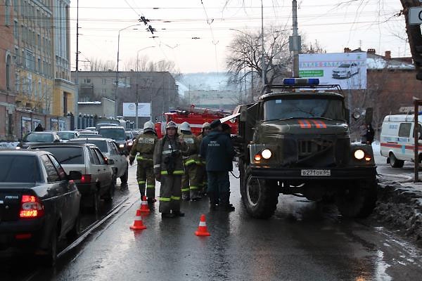 В школе 99 горит межэтажное перекрытие
