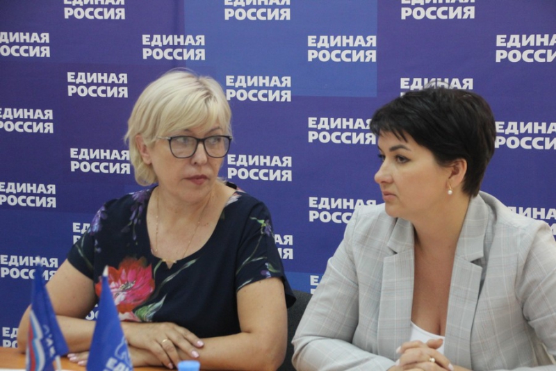 Полиция: В деструктивных сообществах в соцсетях состоят более 100 саратовских подростков