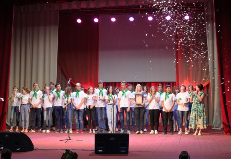 Стали известны лучшие ученические классы Саратовской области