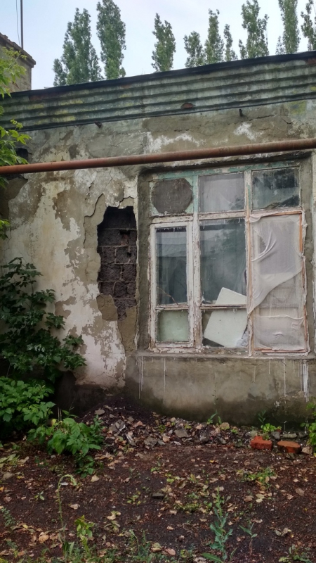 Обитатели общежития в Калининске опасаются остаться без крыши и стен