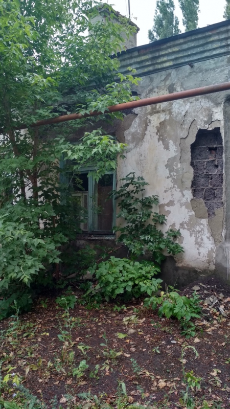 Обитатели общежития в Калининске опасаются остаться без крыши и стен