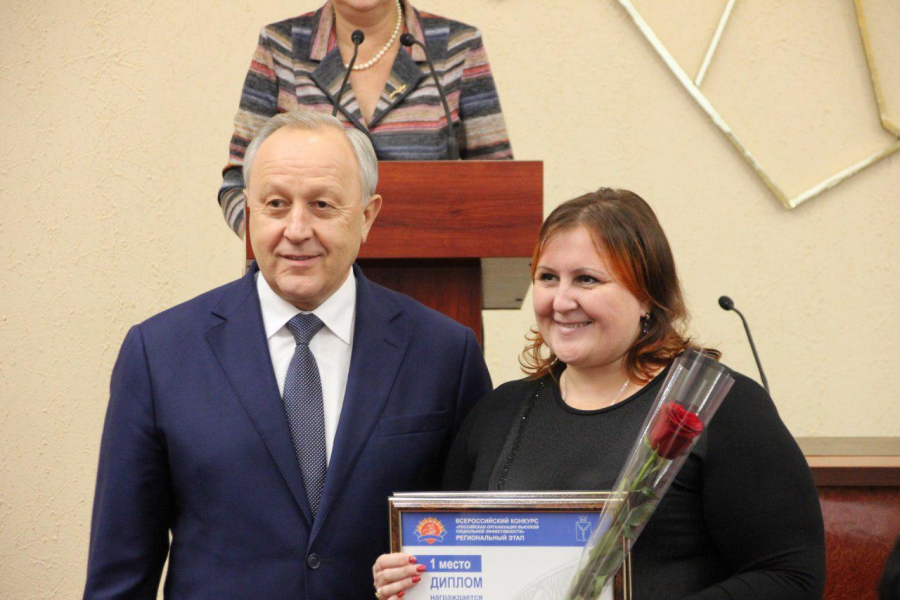 Радаев спросил у профсоюзного деятеля, где в регионе самые высокие зарплаты