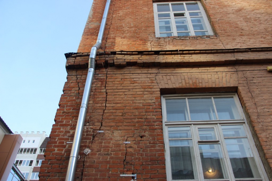 Володин намерен бороться за сохранение саратовской «школы героев»