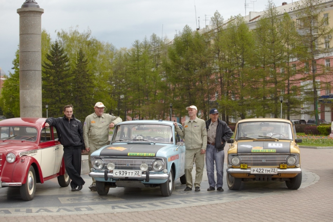 В Китае стартовали участники ретроралли «Пекин-Париж»