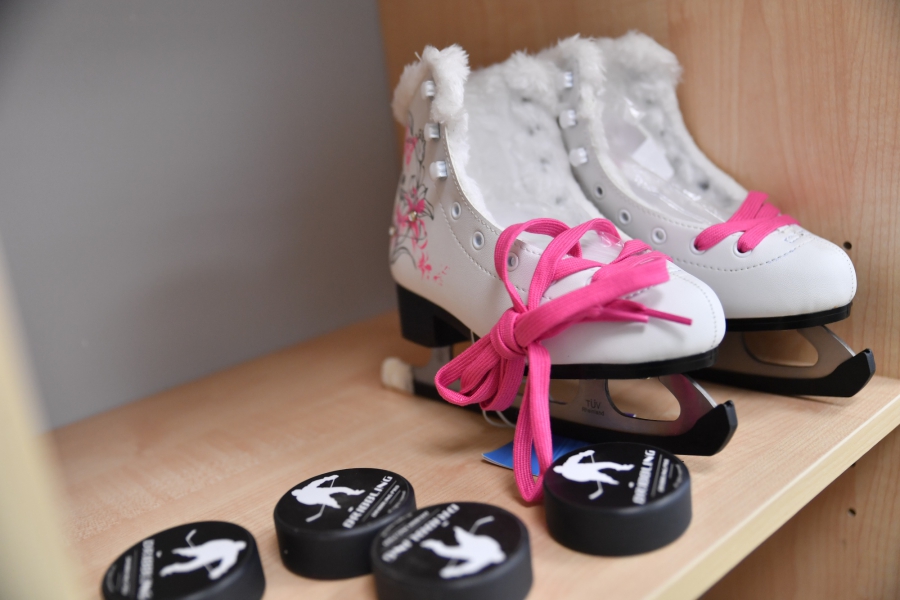 Радаев раскритиковал строителей за недоделки в новом детсаду на 1-й Дачной