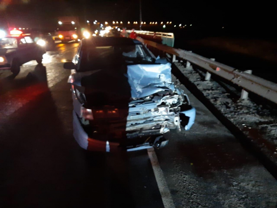 Водитель «скорой» погиб в столкновении с легковушкой на трассе