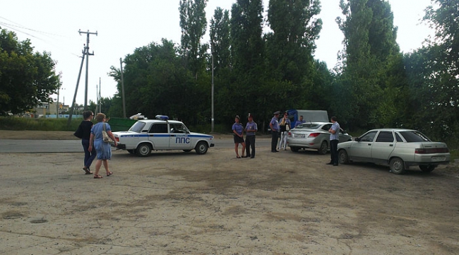 Возмущенные дольщики «Новостроя» требуют отдать им дома