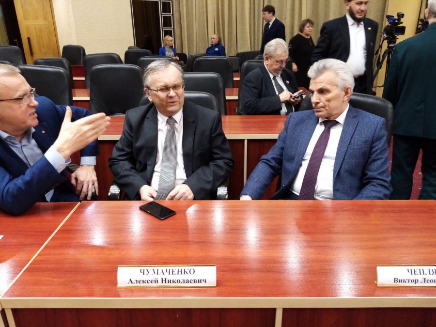 Министр: Саратов по всем трем основаниям достоин звания города трудовой доблести