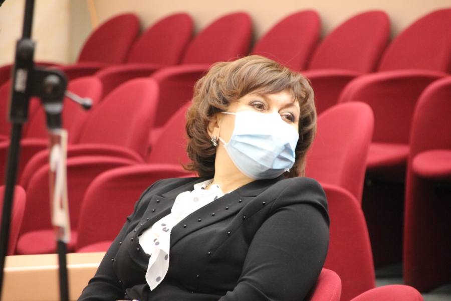 На заседании думы раскритиковали популисткое предложение о выплате всем саратовцам по 10 тысяч рублей