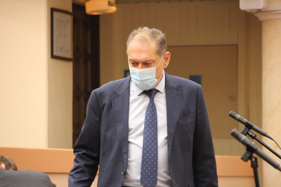 На заседании думы раскритиковали популисткое предложение о выплате всем саратовцам по 10 тысяч рублей