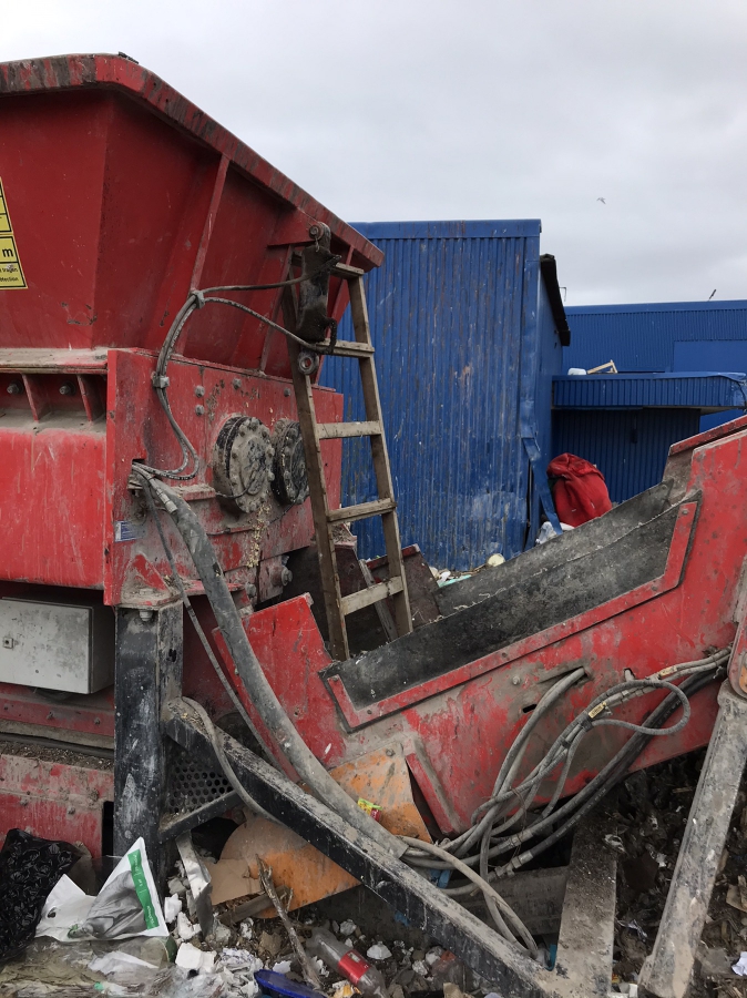 Возбуждено уголовное дело о смертельном ЧП на мусороперегрузочной станции