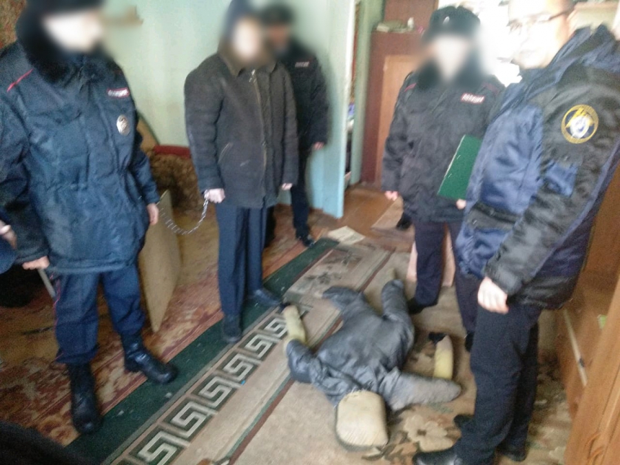 В Вольске 17-летний юноша катал труп убитого мужчины на санках. Вынесен приговор