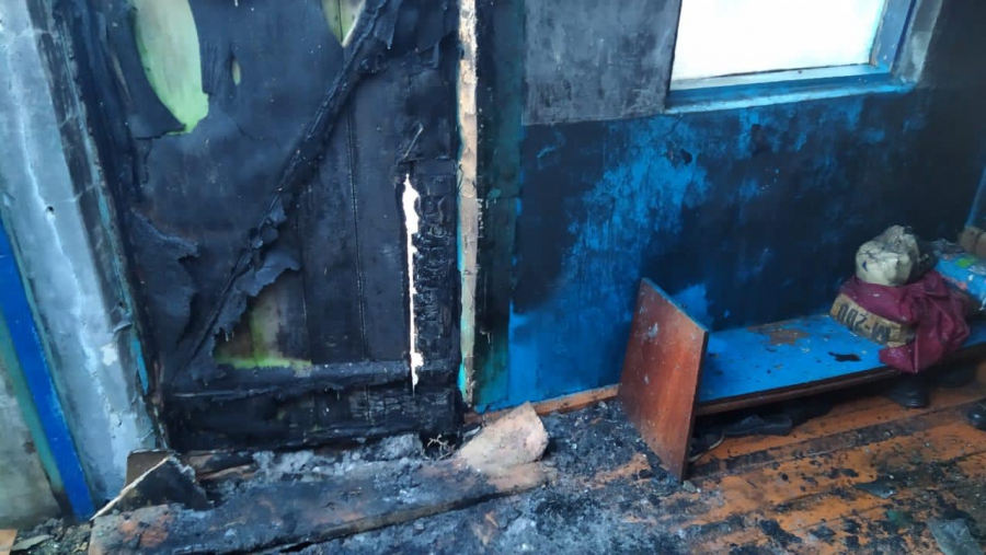 Под Ершовом после пожара в летней кухне нашли труп 76-летней женщины