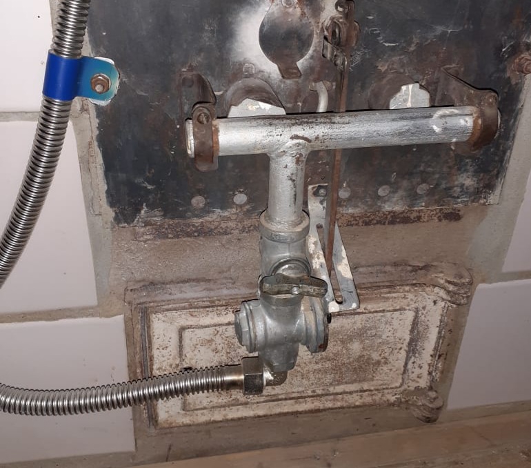 Мертвый сельчанин несколько дней пролежал в доме с горящим светом