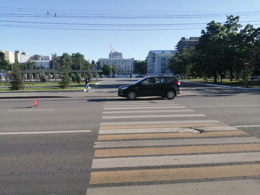 Девушка пострадала в массовой аварии у правительства