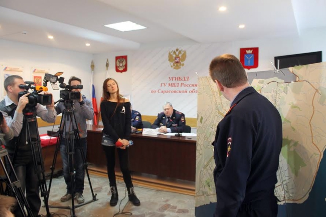 Для шествия олимпийского огня в Саратове перекроют улицы и вывезут с них машины