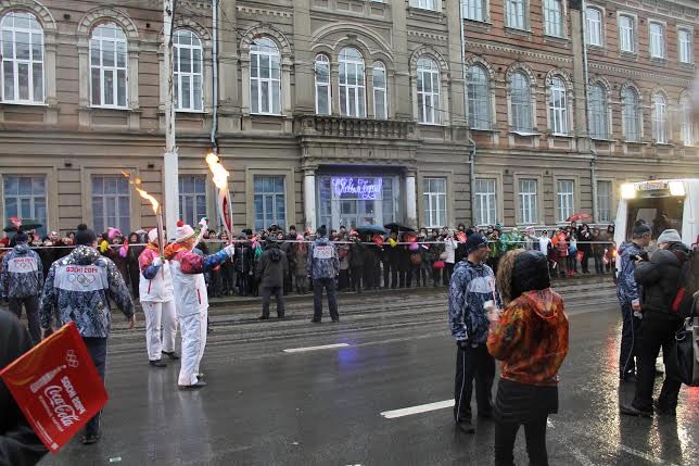 В Саратове стартовала Эстафета олимпийского огня
