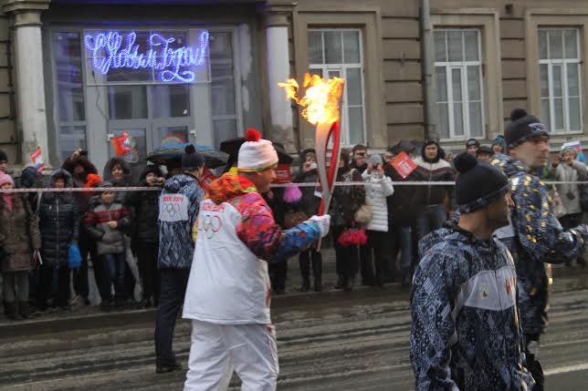 В Саратове стартовала Эстафета олимпийского огня