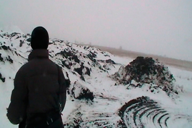 На берегу Волги в Саратове обнаружена свалка нефтяных отходов