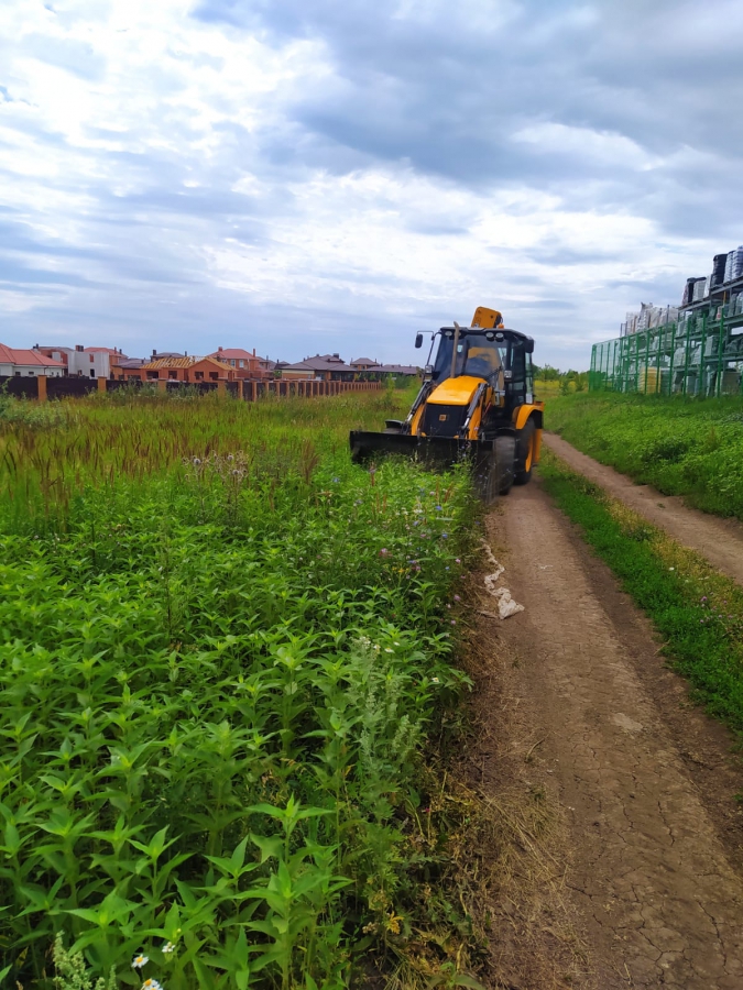 КВС: Проложены уже 286 м водопровода для школы в поселке Иволгино