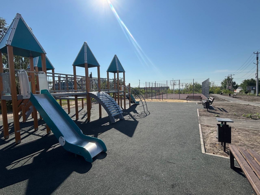 В Вольском районе благоустраивают сразу четыре общественные территории