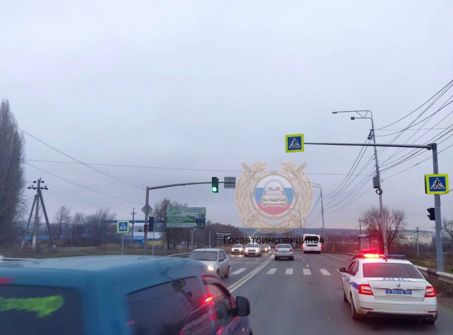 На Усть-Курдюмской автобус №90 наехал на мужчину-пешехода