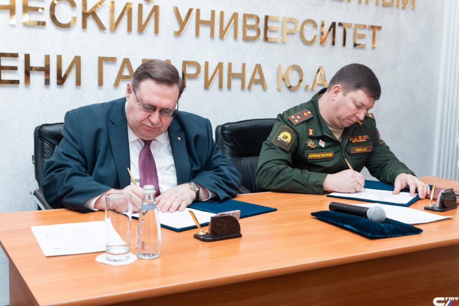 Политех заключил договор о сотрудничестве с Военным училищем РХБЗ