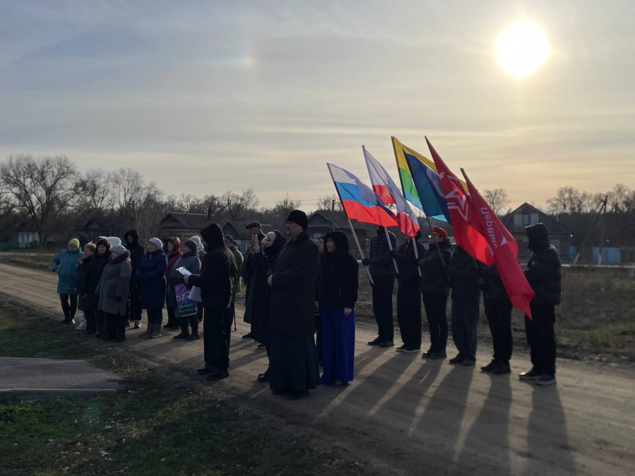 В селе Ключи открыли два мемориальных стенда погибшим бойцам СВО